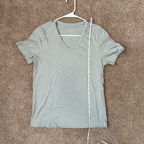 Universal Thread Sage V-Neck Tee - Picture 5 of 6